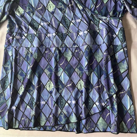 BLUE SKY Bamboo cross over neckline,purple blue diamond print blouse LARGE NWT - Picture 11 of 13